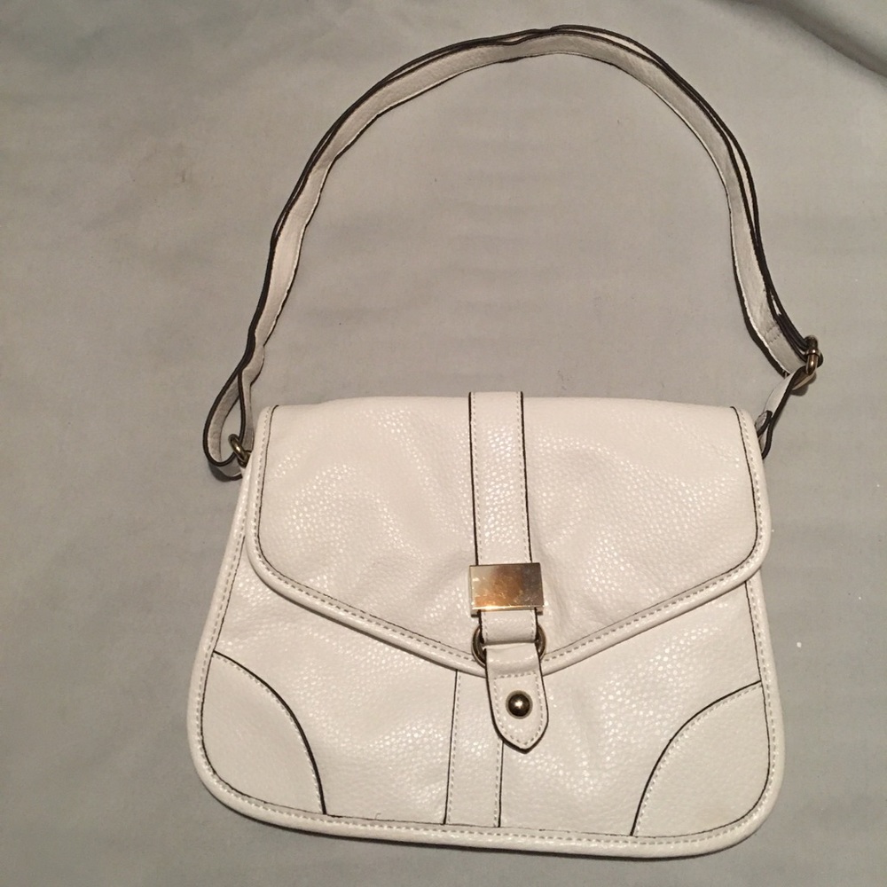 White cosmopolitan handbag